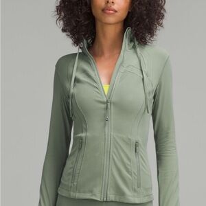 Lululemon Define Hooded Jacket *Nulu in Grey Eucalyptus